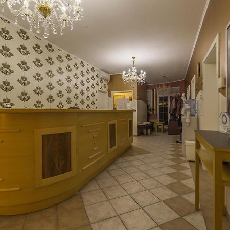 Room Oaza Miru Марибор Экстерьер фото