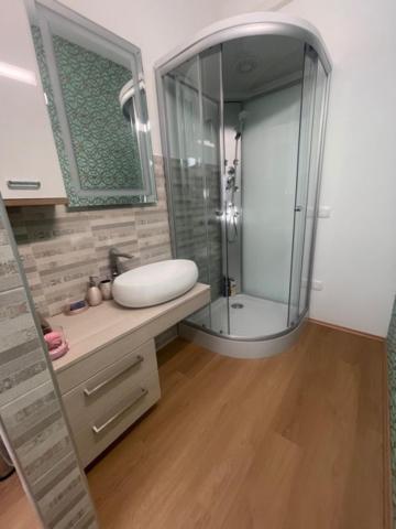 Room Oaza Miru Марибор Экстерьер фото