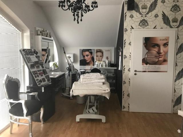 Room Oaza Miru Марибор Экстерьер фото